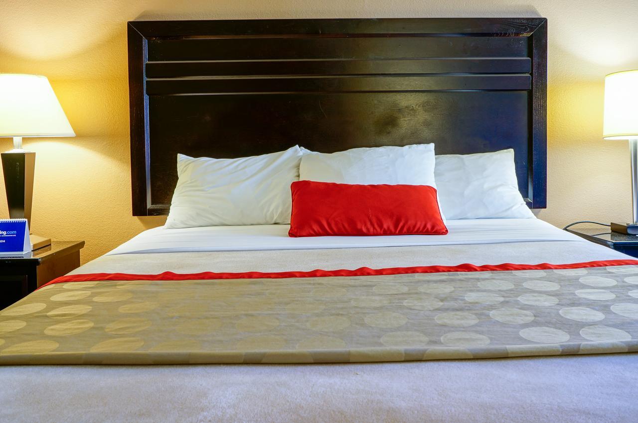 Ramada By Wyndham Ontario Hotell Rom bilde